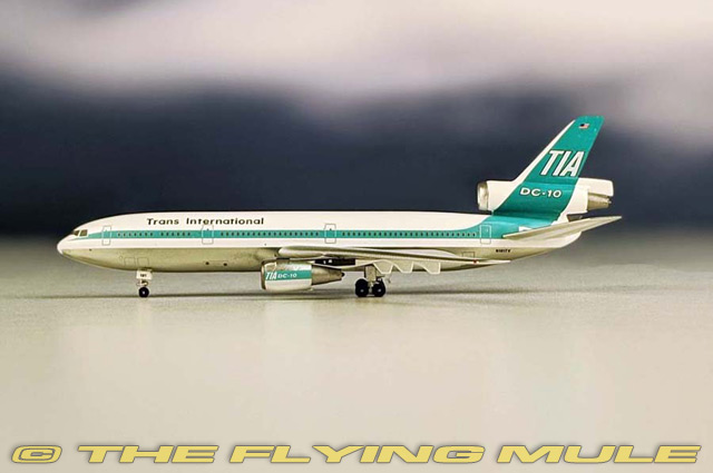 DC-10-30 1:400 Diecast Model - AeroClassics AL-AC419682 - $39.95