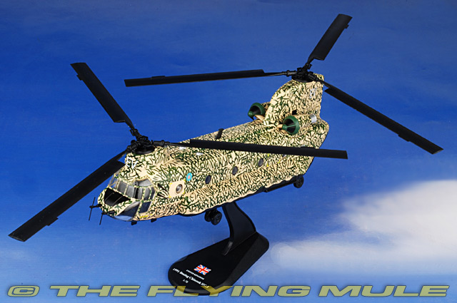Helicopter Magazine + 1:72 Die-Cast Helicopter