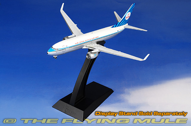 737-800 1:200 Diecast Model - Aviation 200 AV-AV2738008 - $64.95