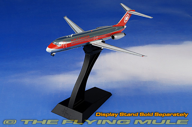 DC-9-30 1:200 Diecast Model - Aviation 200 AV-AV2DC90711AP