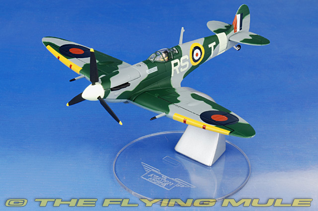 Corgi AA31907 - Spitfire Diecast Model, RAF, Robert Stanford Tuck
