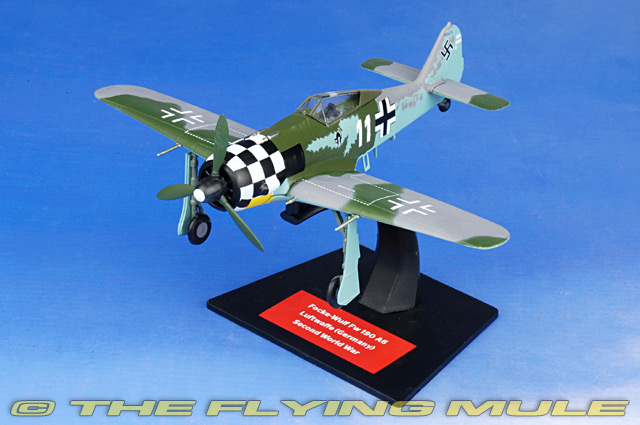 フォッケウルフ Fw190A 1/72 DEAGOSTINI Fw 190A 1:72 Display Model - De Agostini DA-DEAG0002 - $16.95