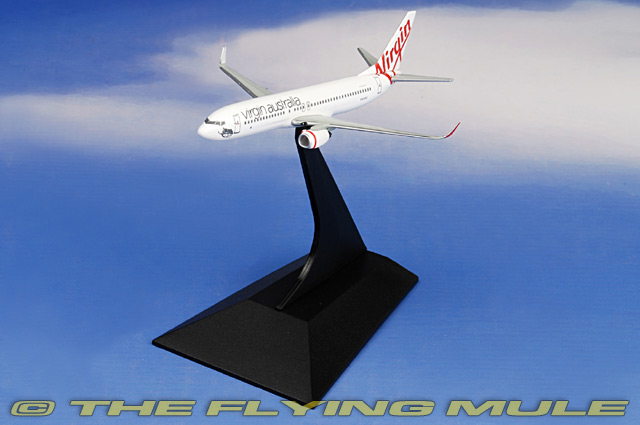 737-800 1:400 Diecast Model - Dragon Models DM-56348 - Dragon