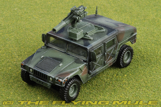 Humvee M113A2 迷彩色 HUMMER 模型 Humvee M113A2 迷彩色 HUMMER 模型