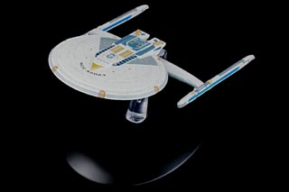 Centaur-class Starship Diecast Model, Starfleet, NCC-42043 USS Centaur, STAR TREK: Deep