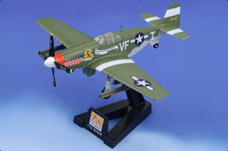 P-51B Mustang Display Model, USAAF 4th FG, 336th FS, #43-6913 Shangri-La, Don