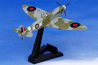 Spitfire Mk V Display Model, RAF No.121 Sqn, 1942