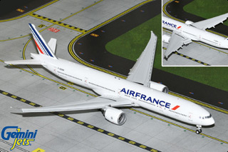 777-300ER Diecast Model, Air France, F-GZNH, Flaps Down Configuration