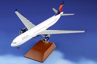 A330-300 Diecast Model, Delta Air Lines, N822NW