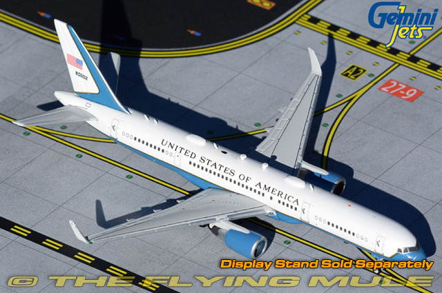 C-32A 1:400 Diecast Model - GeminiJets GJ-GJAFO1635 - $48.95