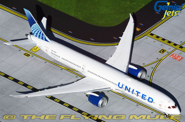 787-10 Dreamliner 1:400 Diecast Model - GeminiJets GJ-GJUAL1808