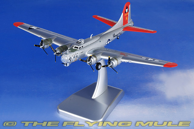 B-17G Flying Fortress 1:200 Diecast Model - Hogan Wings HG-5972