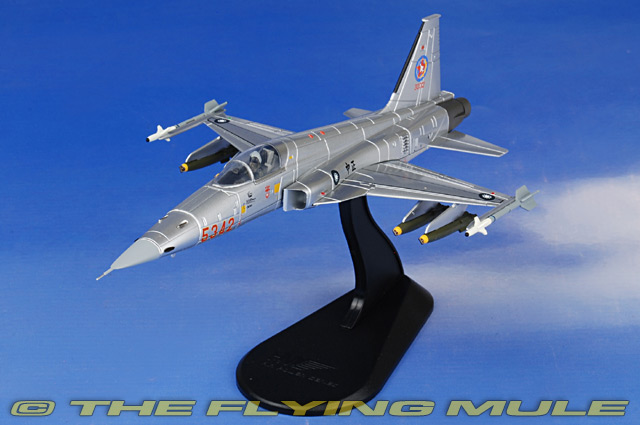Hobby Master HA3309 - F-5 Freedom Fighter Diecast Model, ROCAF