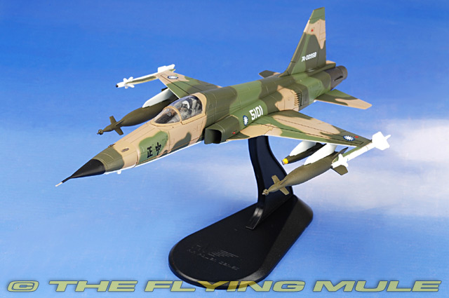 Hobby Master HA3313 - F-5 Freedom Fighter Diecast Model, ROCAF