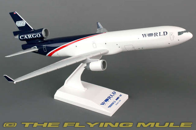 MD-11 1:200 Display Model - Skymarks SK-SKR721 - $40.95