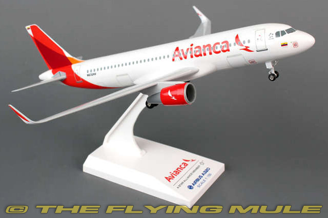 A320-200 1:150 Display Model - Skymarks SK-SKR762 - $40.95