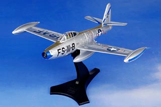 F-84G Thunderjet Diecast Model, USAF 58th FBW, 69th FBS, #51-1111 Five Aces