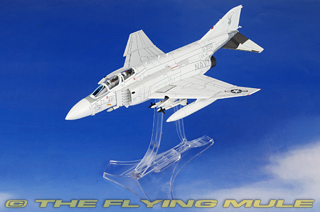 VF-33 #AC1011 Details about   Air Commander 1:72 USAF F-4J Phantom II Fighter-Bomber 