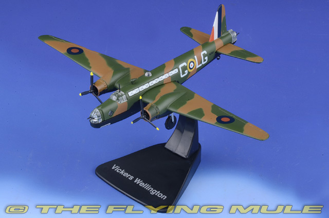 Vickers Wellington 1/144 GIANTS of the SKY Collection Atlas