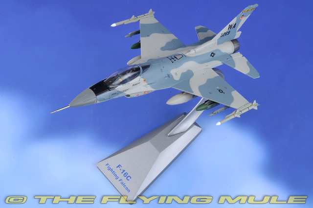 Details about   AF1 USA F-16C Fighting Falcon 1/72 diecast plane model aircraft
