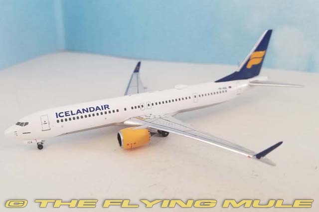 Details about   Aeroclassics ACTFICA Icelandair Boeing 737-Max9 TF-ICA Diecast 1/400 Jet Model 