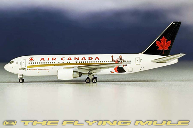 Die-Cast Model Plane Aeroclassics 1:400 Qantas Boeing 767-200 VH-EAO ACVHEAO