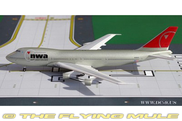 1:400 18CM America West Airlines BOEING 747-200 Passenger Airplane Diecast Model 