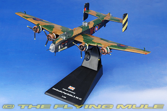 Details about   1:144 Scale UK Handley Page Halifax WWII Bomber Fighter Diecast Aircraft Model