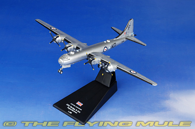 Amercom LB-19 Boeing B-29 Superfortress diecast 1:200 model