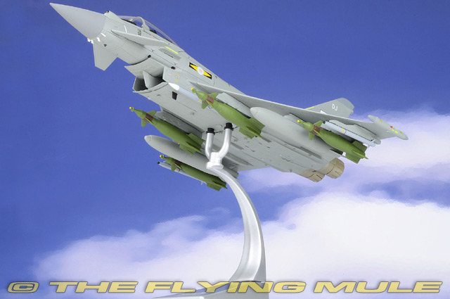 Corgi 1:48 Typhoon FGR.Mk 4 RAF No.11 Sqn ZJ935 | eBay