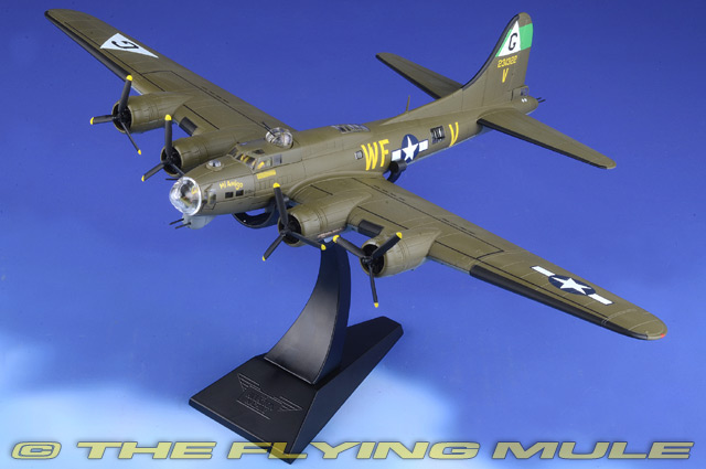 B 17g Flying Fortress 1 72 Diecast Model Corgi Cg 199 95
