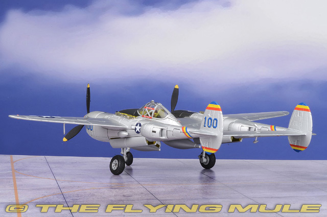 Corgi 1:72 P-38L Lightning USAAF 475th FG Charles McDonald Putt