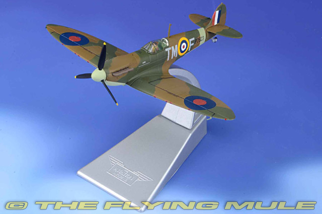 Spitfire Mk II 1:72 Diecast Model - Corgi CG-AA39213 - $56.95