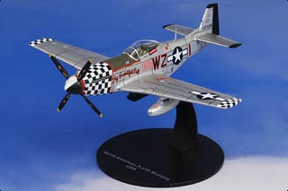 1:110 Corgi P-51D Mustang USAAF 361st FG 375th FS