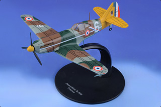DeAgostini WW 2 Aircraft 1/72 Vol 37 French Air Force Fighter Dewoitine D.520