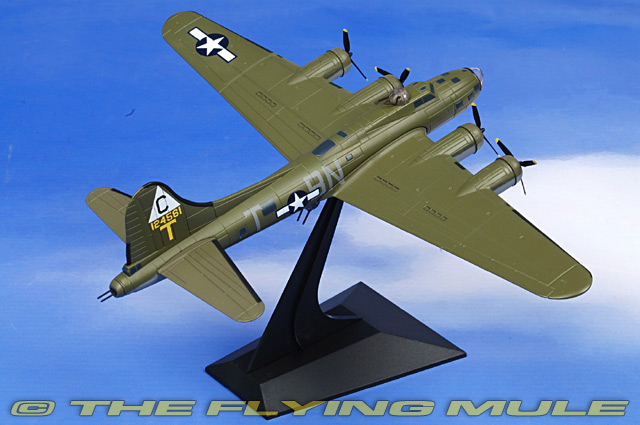 Dragon Models 51003 - B-17 Flying Fortress Display Model, USAAF 303rd BG,  359th BS, 