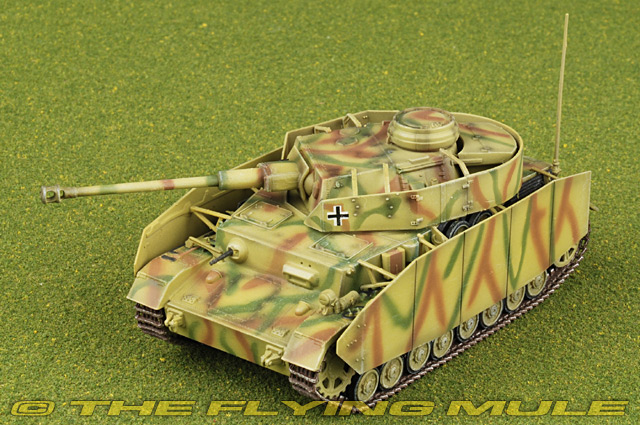 Dragon Ultimate Armor 1/72 Scale WWII German Panzer Pz.Kpfw.IV Ausf.J Tank 60656 