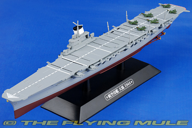 Eaglemoss Ironclad Ryojo 1933 Japanese Aircraft Carrier on display Plinth 1:1100 Scale diecast model