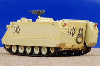 1:72 US M113 A2 Armored carrier tank 3rd support Bat diecast Easy Model 