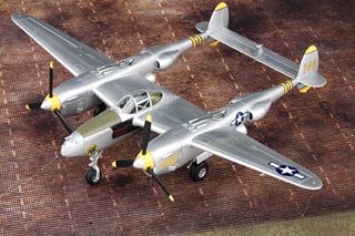 P-38L Lightning Display Model, USAAF 475th FG, 432nd FS, #44-25600, Elliot
