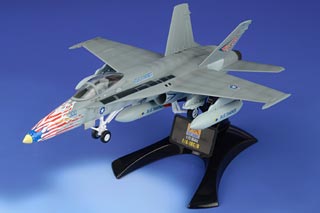 F/A-18C Hornet Display Model, USN VFA-146 Blue Diamonds, NG300