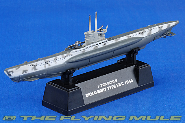 EASY Model 37315-1/700 DKM U-Boot Type VIIC-NUOVO 