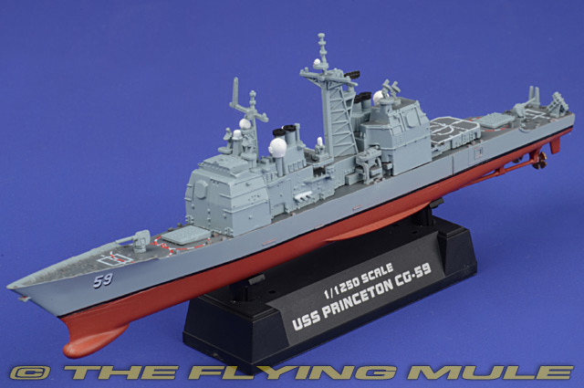 USS TICONDEROGA CG-47 1/1250 ship HB model kit 82501 