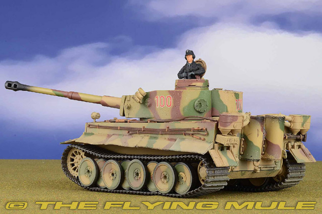 FORCES OF VALOR① Forces Of Valor US M60A1 Patton Tank Kuwait 1991 Die Cast 1:32
