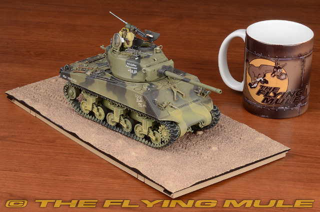 Forces of Valor 1:32 M4A3(76)W Sherman US Army 761st Tank Btn