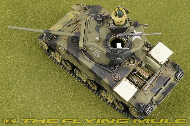 Forces of Valor 1:32 M4A3(76)W Sherman US Army 761st Tank Btn