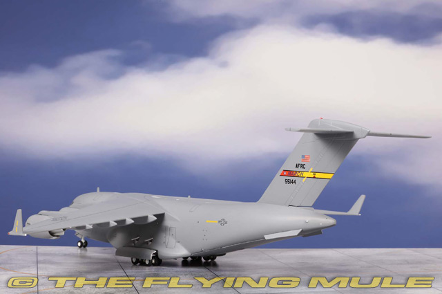 GeminiJets 1:200 C-17A Globemaster III USAF 452nd AMW #05-5144 | eBay