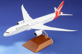787-9 Dreamliner Diecast Model, Qantas, VH-QAN