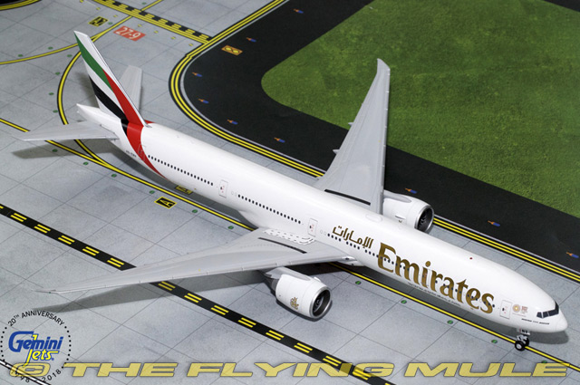 Gemini Jets 1:400 Emirates 777-300ER "Blue Expo 2020" A6-EPK GJUAE1834 IN STOCK