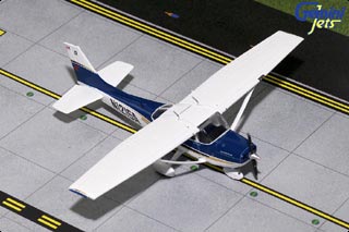 172 Skyhawk Diecast Model, Sportys Flight School, N1215A
